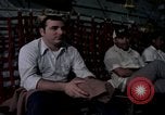 Standbild load master für Luftfahrzeuge Philippinen, 1979, aus Sekunde 44 historischem Filmmaterial Videoclip 65675055626