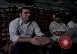 Standbild load master für Luftfahrzeuge Philippinen, 1979, aus Sekunde 45 historischem Filmmaterial Videoclip 65675055626