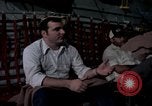 Standbild load master für Luftfahrzeuge Philippinen, 1979, aus Sekunde 49 historischem Filmmaterial Videoclip 65675055626