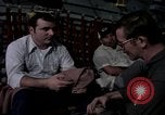 Standbild load master für Luftfahrzeuge Philippinen, 1979, aus Sekunde 61 historischem Filmmaterial Videoclip 65675055626
