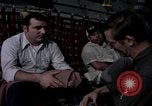 Standbild load master für Luftfahrzeuge Philippinen, 1979, aus Sekunde 62 historischem Filmmaterial Videoclip 65675055626