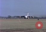 Standbild C-141A Starlifter aircraft Philippinen, 1979, aus Sekunde 11 historischem Filmmaterial Videoclip 65675055627