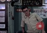 Standbild Naval Officer Diego Garcia Insel im Indischen Ozean, 1979, aus Sekunde 14 historischem Filmmaterial Videoclip 65675055628
