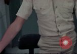 Standbild Naval Officer Diego Garcia Insel im Indischen Ozean, 1979, aus Sekunde 32 historischem Filmmaterial Videoclip 65675055628