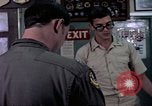 Standbild Naval Officer Diego Garcia Insel im Indischen Ozean, 1979, aus Sekunde 48 historischem Filmmaterial Videoclip 65675055628