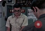 Standbild Naval Officer Diego Garcia Insel im Indischen Ozean, 1979, aus Sekunde 59 historischem Filmmaterial Videoclip 65675055628