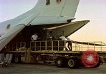 Standbild C-141A Starlifter aircraft Philippinen, 1979, aus Sekunde 7 historischem Filmmaterial Videoclip 65675055630