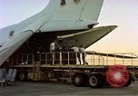 Standbild C-141A Starlifter aircraft Philippinen, 1979, aus Sekunde 8 historischem Filmmaterial Videoclip 65675055630