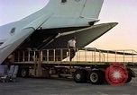 Standbild C-141A Starlifter aircraft Philippinen, 1979, aus Sekunde 15 historischem Filmmaterial Videoclip 65675055630
