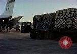 Standbild C-141A Starlifter aircraft Philippinen, 1979, aus Sekunde 55 historischem Filmmaterial Videoclip 65675055630