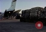 Standbild C-141A Starlifter aircraft Philippinen, 1979, aus Sekunde 57 historischem Filmmaterial Videoclip 65675055630
