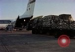 Standbild C-141A Starlifter aircraft Philippinen, 1979, aus Sekunde 60 historischem Filmmaterial Videoclip 65675055630
