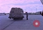 Standbild C-141A Starlifter aircraft Diego Garcia Insel im Indischen Ozean, 1979, aus Sekunde 3 historischem Filmmaterial Videoclip 65675055631