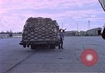 Standbild C-141A Starlifter aircraft Diego Garcia Insel im Indischen Ozean, 1979, aus Sekunde 6 historischem Filmmaterial Videoclip 65675055631