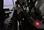 Standbild C-141A Starlifter aircraft Diego Garcia Insel im Indischen Ozean, 1979, aus Sekunde 41 historischem Filmmaterial Videoclip 65675055631