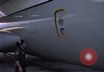 Standbild C-141A Starlifter aircraft Diego Garcia Insel im Indischen Ozean, 1979, aus Sekunde 3 historischem Filmmaterial Videoclip 65675055632