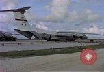 Standbild C-141A Starlifter aircraft Diego Garcia Insel im Indischen Ozean, 1979, aus Sekunde 42 historischem Filmmaterial Videoclip 65675055632