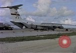 Standbild C-141A Starlifter aircraft Diego Garcia Insel im Indischen Ozean, 1979, aus Sekunde 43 historischem Filmmaterial Videoclip 65675055632