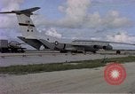 Standbild C-141A Starlifter aircraft Diego Garcia Insel im Indischen Ozean, 1979, aus Sekunde 44 historischem Filmmaterial Videoclip 65675055632