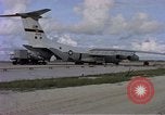 Standbild C-141A Starlifter aircraft Diego Garcia Insel im Indischen Ozean, 1979, aus Sekunde 50 historischem Filmmaterial Videoclip 65675055632