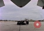 Standbild C-141A Flugzeug Diego Garcia Insel im Indischen Ozean, 1979, aus Sekunde 17 historischem Filmmaterial Videoclip 65675055635