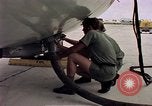 Standbild C-141A Flugzeug Diego Garcia Insel im Indischen Ozean, 1979, aus Sekunde 55 historischem Filmmaterial Videoclip 65675055635