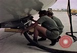Standbild C-141A Flugzeug Diego Garcia Insel im Indischen Ozean, 1979, aus Sekunde 57 historischem Filmmaterial Videoclip 65675055635