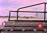 Standbild C-141A Flugzeug Diego Garcia Insel im Indischen Ozean, 1979, aus Sekunde 3 historischem Filmmaterial Videoclip 65675055636