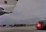 Standbild C-141A Flugzeug Diego Garcia Insel im Indischen Ozean, 1979, aus Sekunde 42 historischem Filmmaterial Videoclip 65675055636