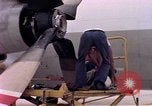 Standbild P-3C Orion Flugzeuge Diego Garcia Insel im Indischen Ozean, 1979, aus Sekunde 8 historischem Filmmaterial Videoclip 65675055638