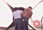 Standbild P-3C Orion Flugzeuge Diego Garcia Insel im Indischen Ozean, 1979, aus Sekunde 25 historischem Filmmaterial Videoclip 65675055638
