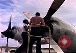 Standbild P-3C Orion Flugzeuge Diego Garcia Insel im Indischen Ozean, 1979, aus Sekunde 30 historischem Filmmaterial Videoclip 65675055638