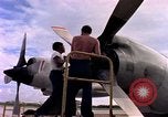 Standbild P-3C Orion Flugzeuge Diego Garcia Insel im Indischen Ozean, 1979, aus Sekunde 32 historischem Filmmaterial Videoclip 65675055638