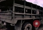 Standbild airmen prüfen Diego Garcia Insel im Indischen Ozean, 1979, aus Sekunde 50 historischem Filmmaterial Videoclip 65675055639