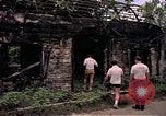 Standbild airmen prüfen Diego Garcia Insel im Indischen Ozean, 1979, aus Sekunde 62 historischem Filmmaterial Videoclip 65675055639