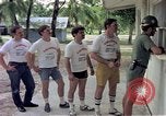 Standbild aircrew in Chow line Diego Garcia Insel im Indischen Ozean, 1979, aus Sekunde 54 historischem Filmmaterial Videoclip 65675055640