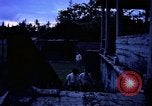 Standbild airmen prüfen Diego Garcia Insel im Indischen Ozean, 1979, aus Sekunde 15 historischem Filmmaterial Videoclip 65675055642