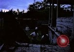 Standbild airmen prüfen Diego Garcia Insel im Indischen Ozean, 1979, aus Sekunde 18 historischem Filmmaterial Videoclip 65675055642