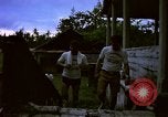 Standbild airmen prüfen Diego Garcia Insel im Indischen Ozean, 1979, aus Sekunde 23 historischem Filmmaterial Videoclip 65675055642