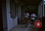 Standbild airmen prüfen Diego Garcia Insel im Indischen Ozean, 1979, aus Sekunde 36 historischem Filmmaterial Videoclip 65675055642