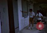 Standbild airmen prüfen Diego Garcia Insel im Indischen Ozean, 1979, aus Sekunde 38 historischem Filmmaterial Videoclip 65675055642