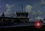 Standbild tower Controller Diego Garcia Insel im Indischen Ozean, 1979, aus Sekunde 3 historischem Filmmaterial Videoclip 65675055645