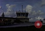 Standbild tower Controller Diego Garcia Insel im Indischen Ozean, 1979, aus Sekunde 11 historischem Filmmaterial Videoclip 65675055645