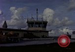 Standbild tower Controller Diego Garcia Insel im Indischen Ozean, 1979, aus Sekunde 12 historischem Filmmaterial Videoclip 65675055645