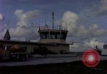 Standbild tower Controller Diego Garcia Insel im Indischen Ozean, 1979, aus Sekunde 19 historischem Filmmaterial Videoclip 65675055645