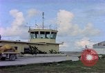Standbild tower Controller Diego Garcia Insel im Indischen Ozean, 1979, aus Sekunde 33 historischem Filmmaterial Videoclip 65675055645