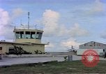 Standbild tower Controller Diego Garcia Insel im Indischen Ozean, 1979, aus Sekunde 34 historischem Filmmaterial Videoclip 65675055645