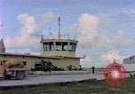 Standbild tower Controller Diego Garcia Insel im Indischen Ozean, 1979, aus Sekunde 47 historischem Filmmaterial Videoclip 65675055645