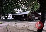 Standbild Gebäude am Strand Diego Garcia Insel im Indischen Ozean, 1979, aus Sekunde 12 historischem Filmmaterial Videoclip 65675055647