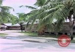 Standbild Gebäude am Strand Diego Garcia Insel im Indischen Ozean, 1979, aus Sekunde 30 historischem Filmmaterial Videoclip 65675055647